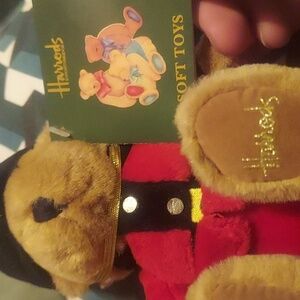 Vintage HARROD'S London England Queens Guard Royal Guard Plush Teddy Bear 7" nwt
